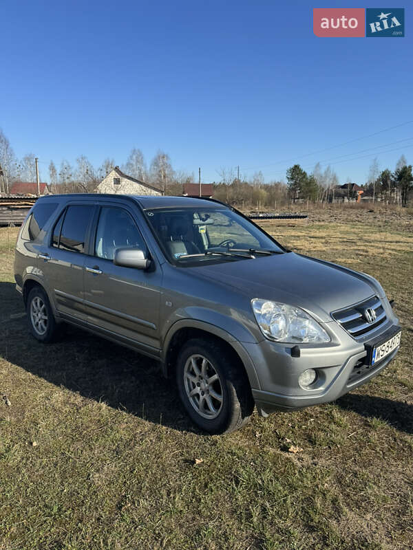 Позашляховик / Кросовер Honda CR-V 2006 в Рокитному