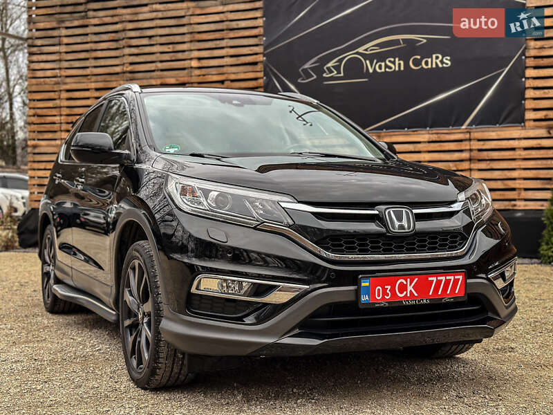 Позашляховик / Кросовер Honda CR-V 2016 в 