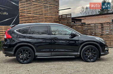 Позашляховик / Кросовер Honda CR-V 2016 в 