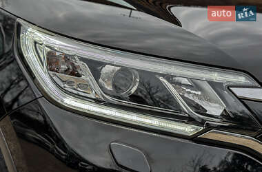 Позашляховик / Кросовер Honda CR-V 2016 в 