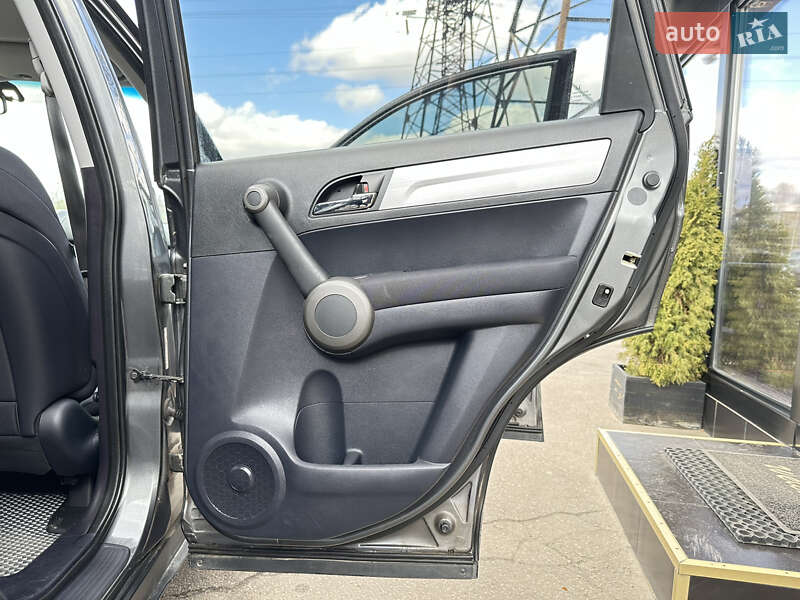 Позашляховик / Кросовер Honda CR-V 2010 в Харкові