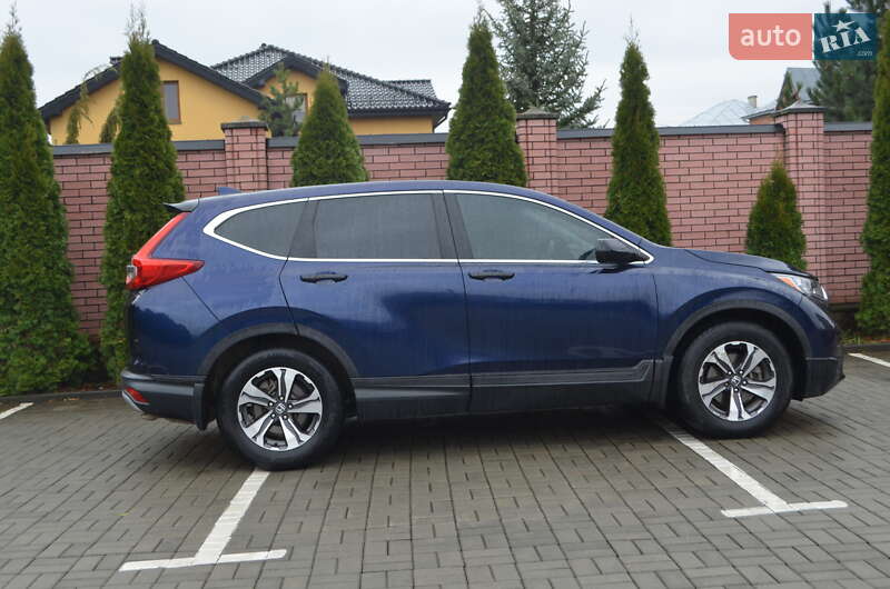Позашляховик / Кросовер Honda CR-V 2017 в Львові