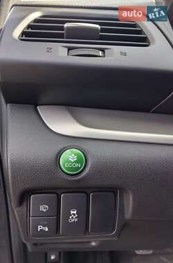 Внедорожник / Кроссовер Honda CR-V 2013 в 