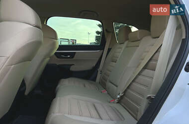 Внедорожник / Кроссовер Honda CR-V 2019 в 
