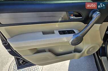 Позашляховик / Кросовер Honda CR-V 2007 в 