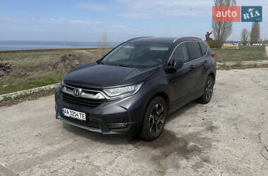 Позашляховик / Кросовер Honda CR-V 2017 в 