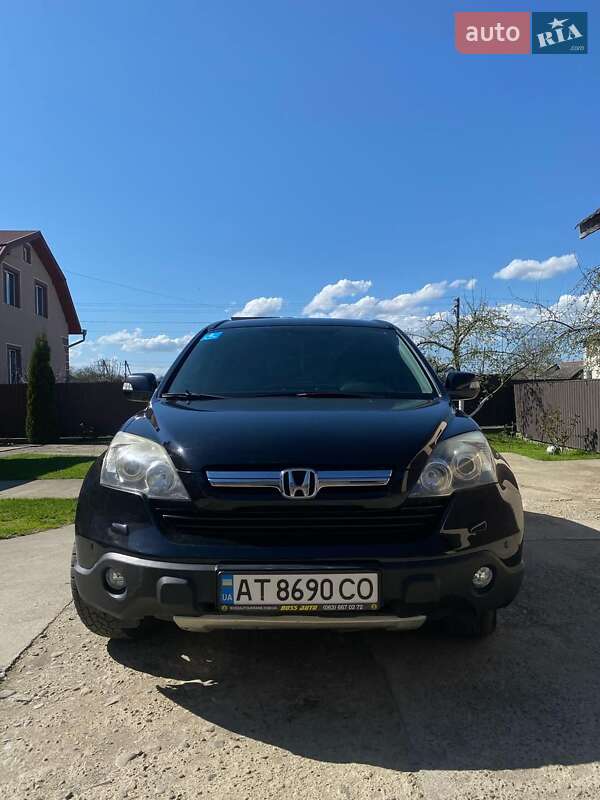 Внедорожник / Кроссовер Honda CR-V 2007 в Ивано-Франковске