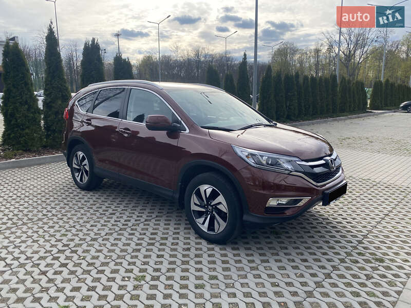 Внедорожник / Кроссовер Honda CR-V 2015 в Харькове