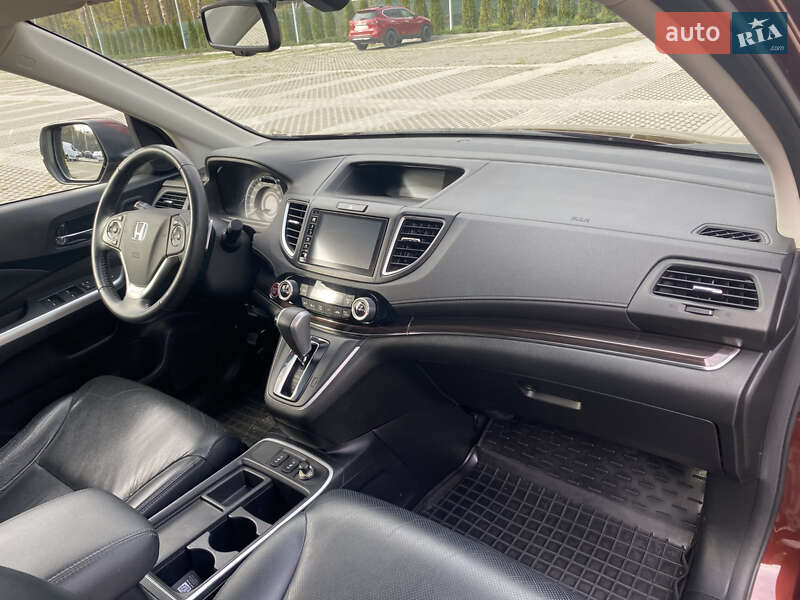 Внедорожник / Кроссовер Honda CR-V 2015 в Харькове