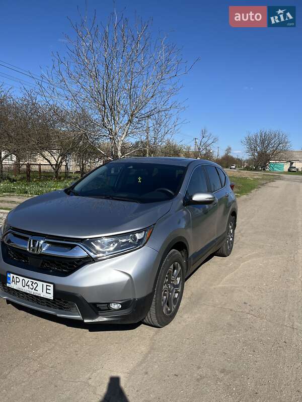 Внедорожник / Кроссовер Honda CR-V 2017 в 