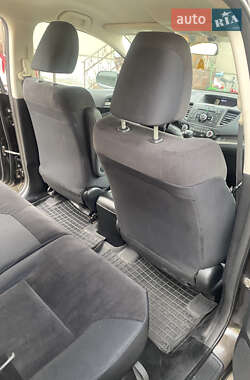 Внедорожник / Кроссовер Honda CR-V 2014 в 