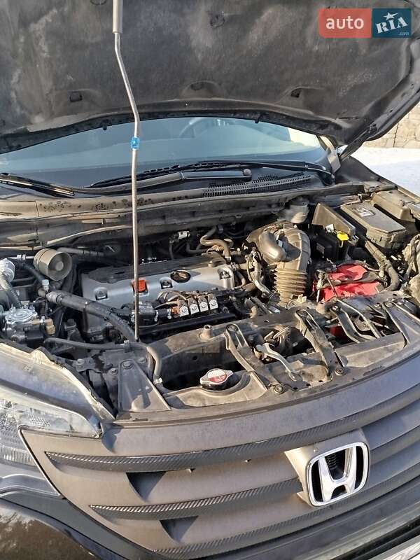Внедорожник / Кроссовер Honda CR-V 2014 в Киеве