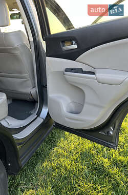 Позашляховик / Кросовер Honda CR-V 2012 в 