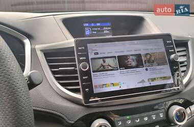 Внедорожник / Кроссовер Honda CR-V 2015 в 