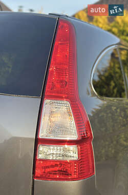 Позашляховик / Кросовер Honda CR-V 2012 в 