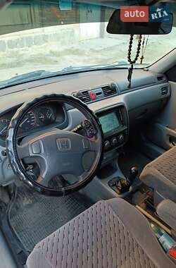 Позашляховик / Кросовер Honda CR-V 2001 в 