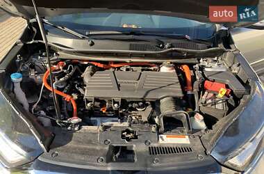 Позашляховик / Кросовер Honda CR-V 2022 в 