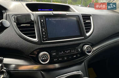 Внедорожник / Кроссовер Honda CR-V 2015 в 