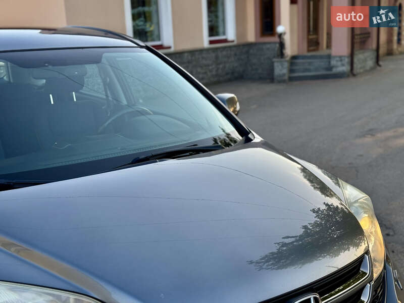Позашляховик / Кросовер Honda CR-V 2010 в Полтаві