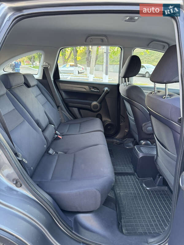 Позашляховик / Кросовер Honda CR-V 2010 в Полтаві