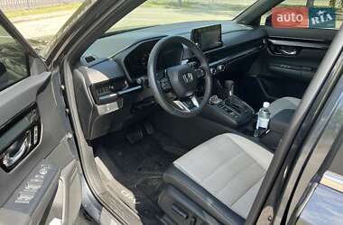 Позашляховик / Кросовер Honda CR-V 2023 в 