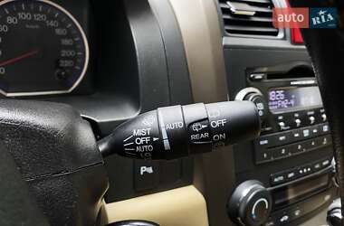 Позашляховик / Кросовер Honda CR-V 2007 в 