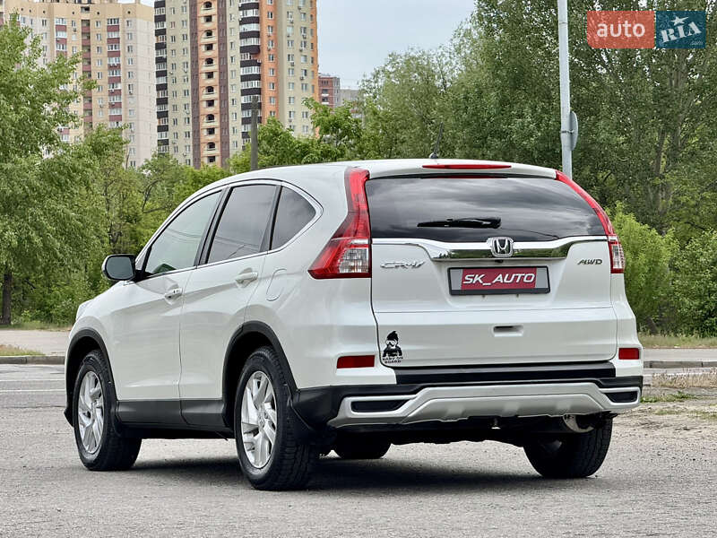 Позашляховик / Кросовер Honda CR-V 2015 в Києві