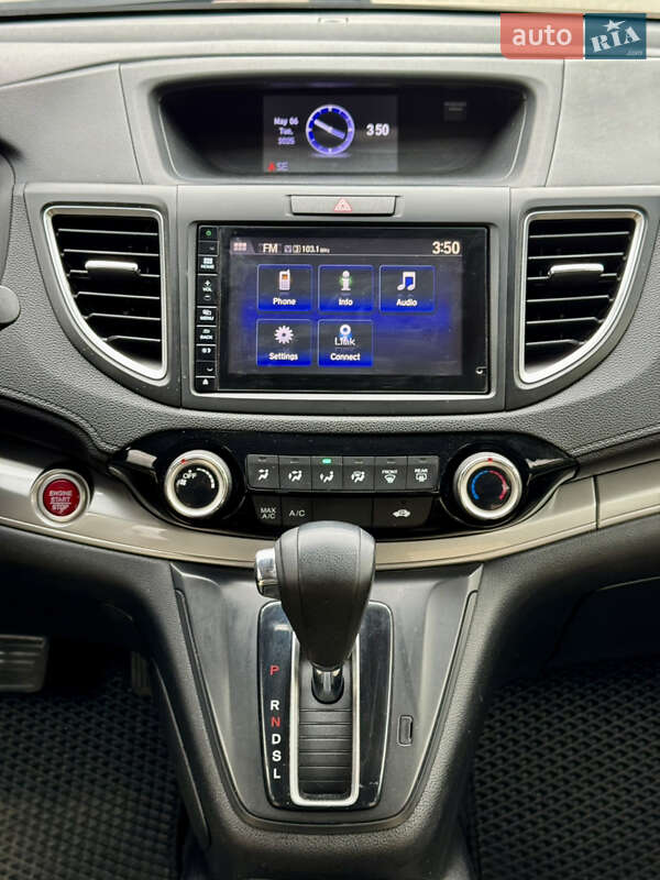 Позашляховик / Кросовер Honda CR-V 2015 в Києві