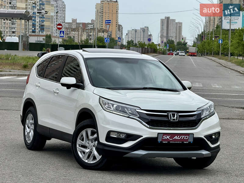Позашляховик / Кросовер Honda CR-V 2015 в Києві