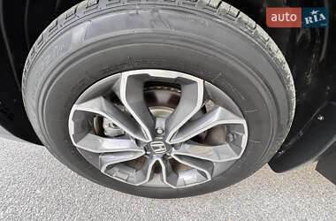 Внедорожник / Кроссовер Honda CR-V 2022 в 