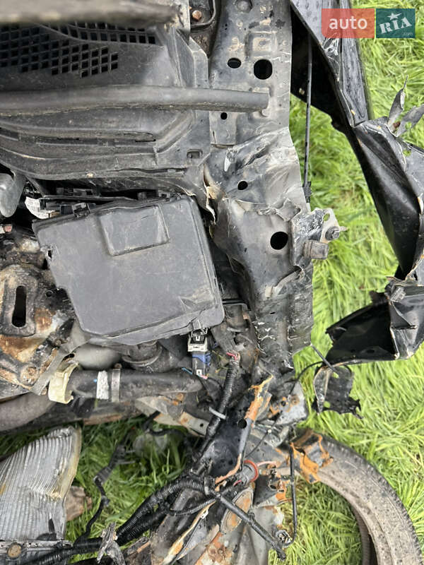 Внедорожник / Кроссовер Honda CR-V 2008 в Запорожье