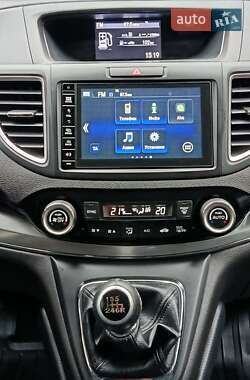 Внедорожник / Кроссовер Honda CR-V 2016 в 