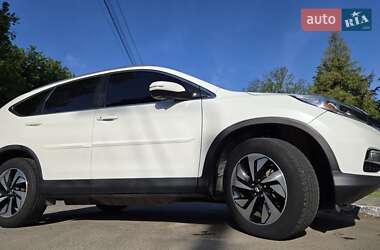 Позашляховик / Кросовер Honda CR-V 2015 в 