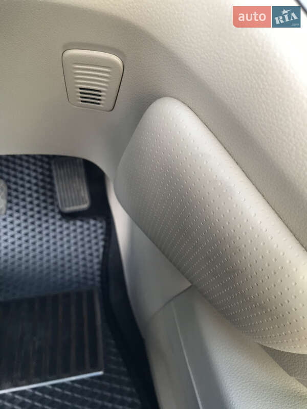 Позашляховик / Кросовер Honda CR-V 2014 в Львові