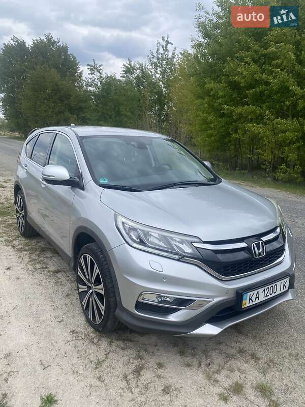 Внедорожник / Кроссовер Honda CR-V 2015 в 
