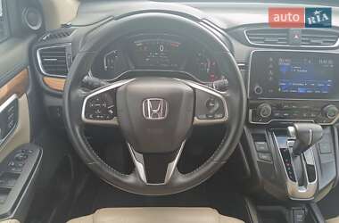 Позашляховик / Кросовер Honda CR-V 2017 в 
