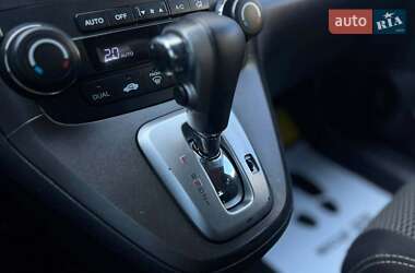 Позашляховик / Кросовер Honda CR-V 2010 в 