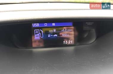 Внедорожник / Кроссовер Honda CR-V 2014 в 