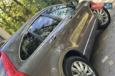 Позашляховик / Кросовер Honda CR-V 2011 в 
