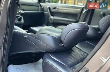 Позашляховик / Кросовер Honda CR-V 2011 в 