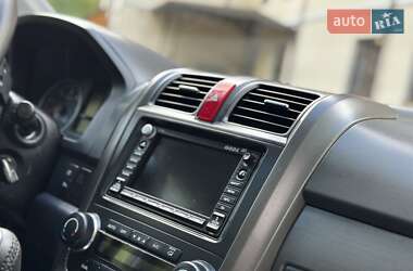 Позашляховик / Кросовер Honda CR-V 2011 в 