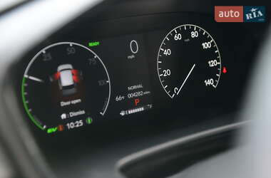 Внедорожник / Кроссовер Honda CR-V 2023 в 