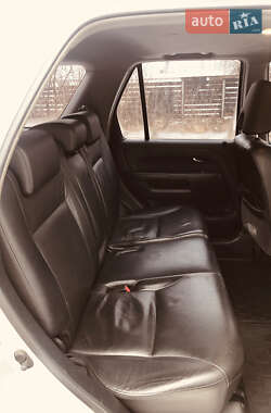 Внедорожник / Кроссовер Honda CR-V 2006 в 