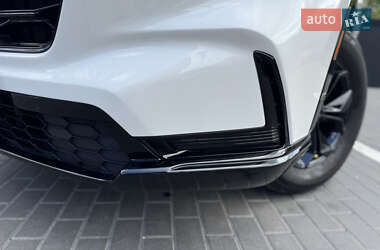Внедорожник / Кроссовер Honda CR-V 2023 в 