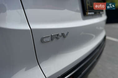 Внедорожник / Кроссовер Honda CR-V 2023 в 