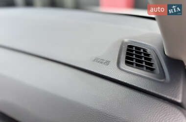 Внедорожник / Кроссовер Honda CR-V 2023 в 