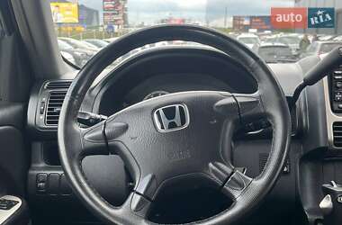 Позашляховик / Кросовер Honda CR-V 2003 в 