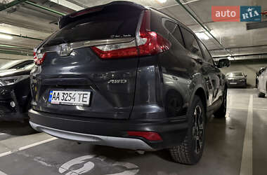 Позашляховик / Кросовер Honda CR-V 2017 в 