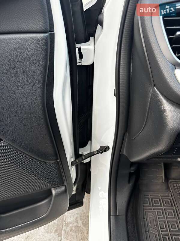 Внедорожник / Кроссовер Honda CR-V 2020 в Макарове