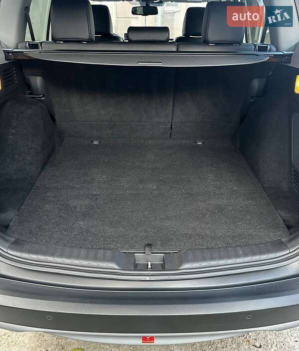 Внедорожник / Кроссовер Honda CR-V 2020 в Макарове